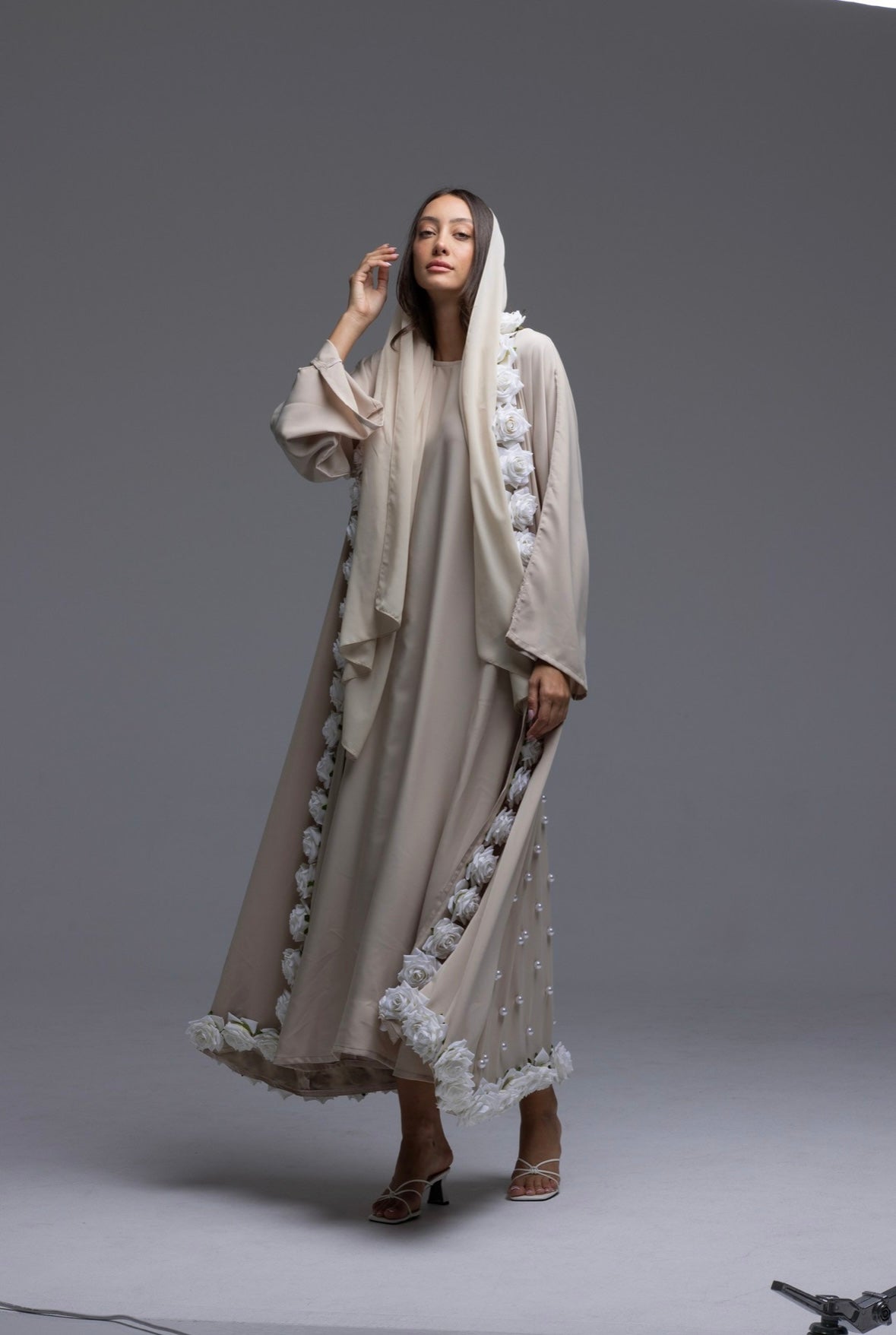 Pearl Abaya
