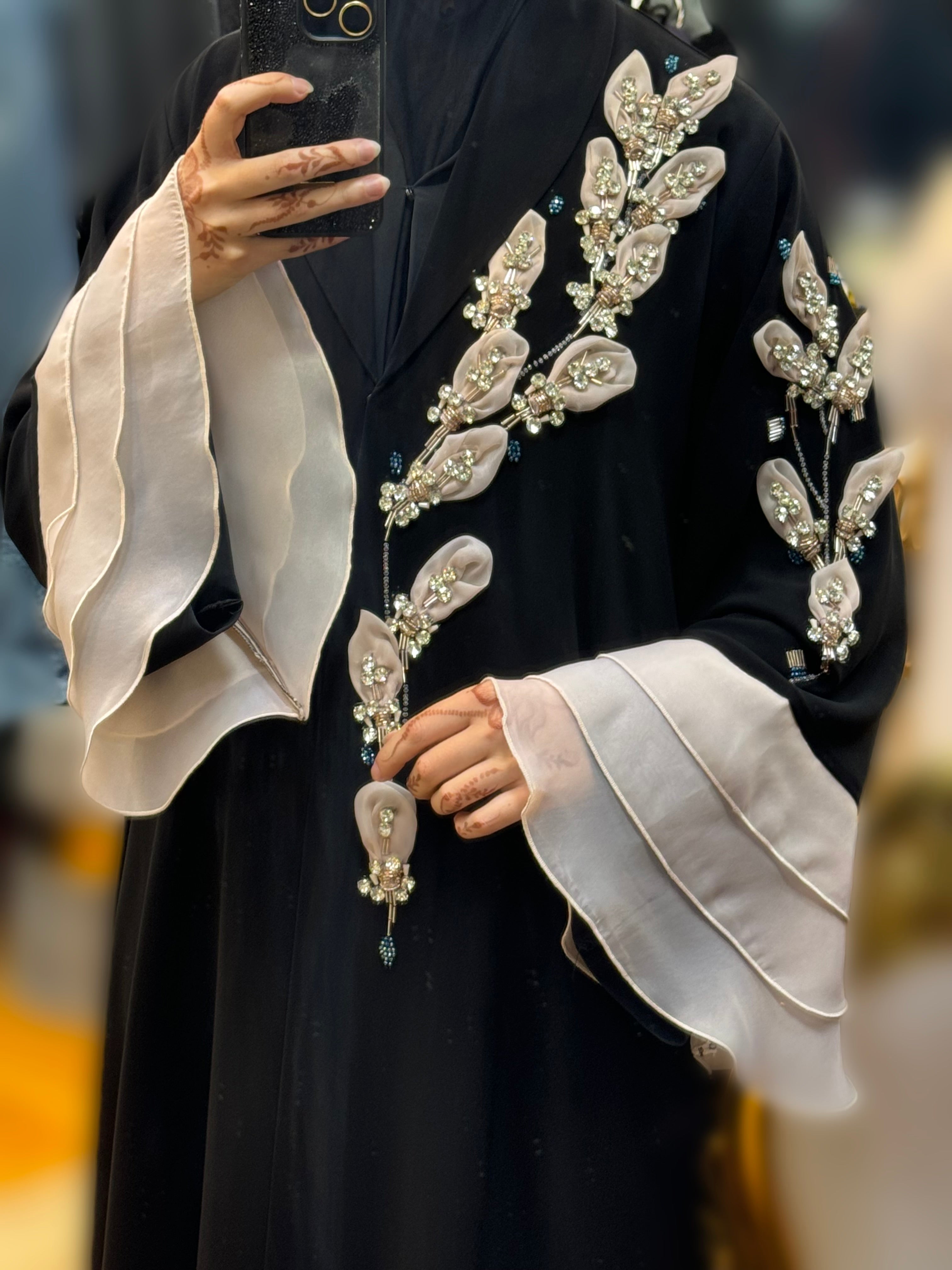 Abaya Flower