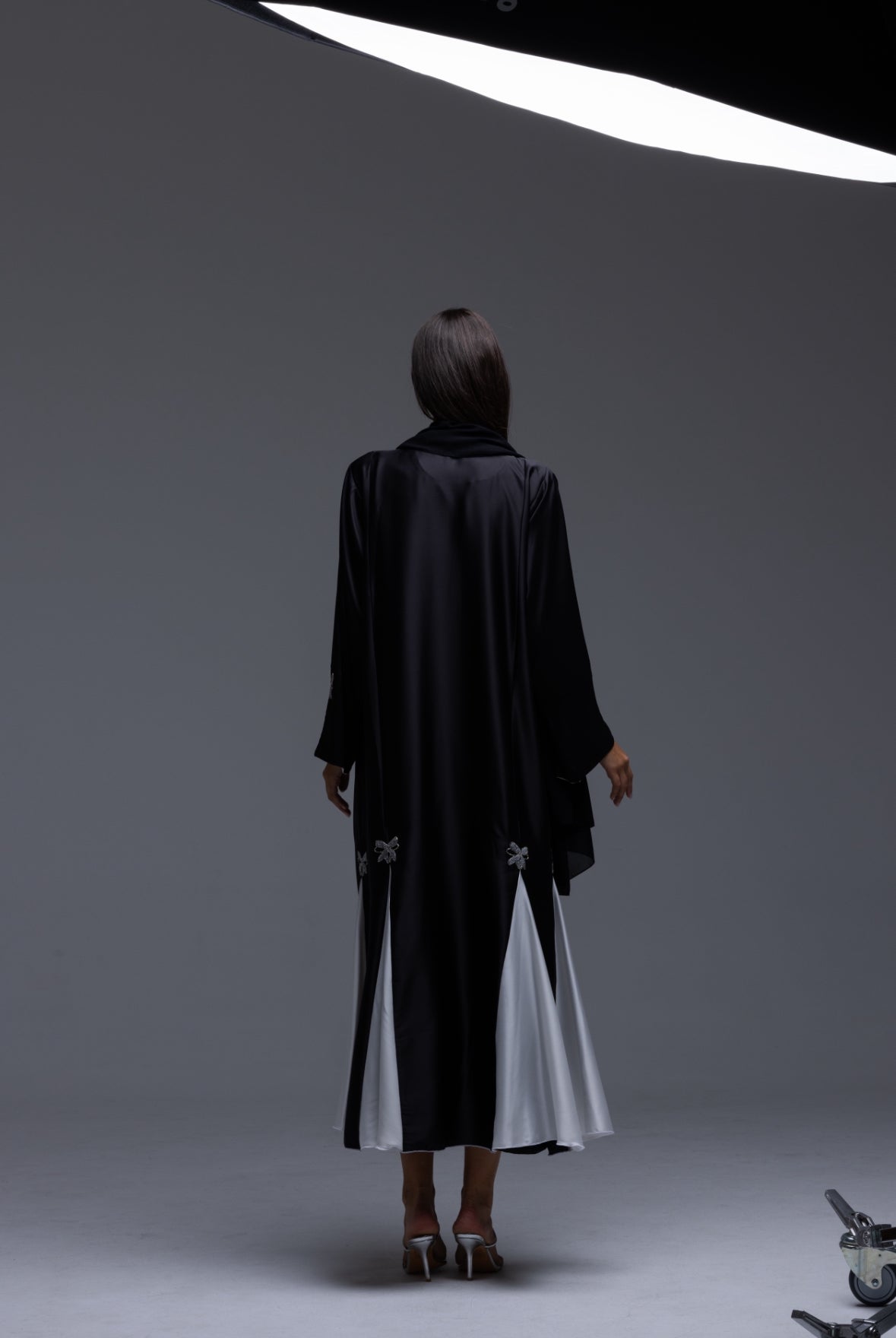 Bow Abaya